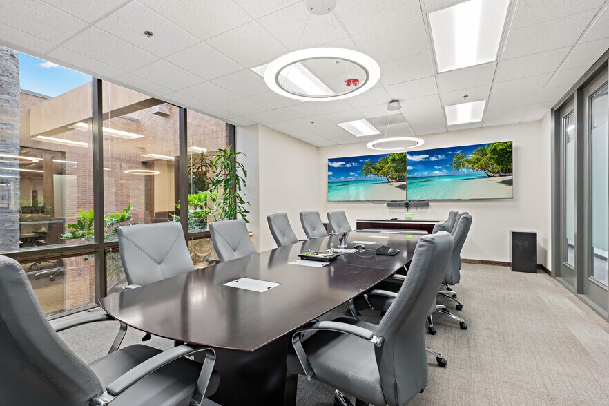 More Photos Of 2714 Loker Ave W, Carlsbad Office For Lease