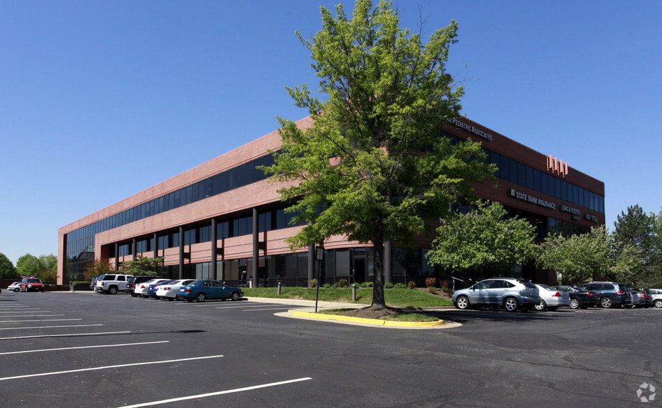 Primary Photo Of 13135 Lee Jackson Hwy, Fairfax Office For Lease