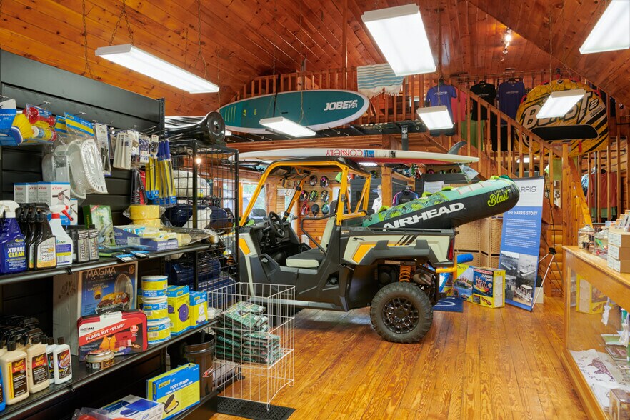 More Photos Of 1881 Pilot Knob Rd, Kattskill Bay Marina For Sale