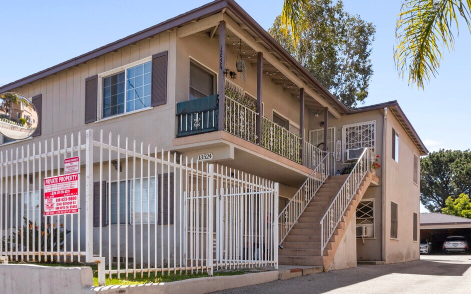 13524 Vanowen St, Van Nuys, CA 91405 - Apartments For Sale Cityfeet.com