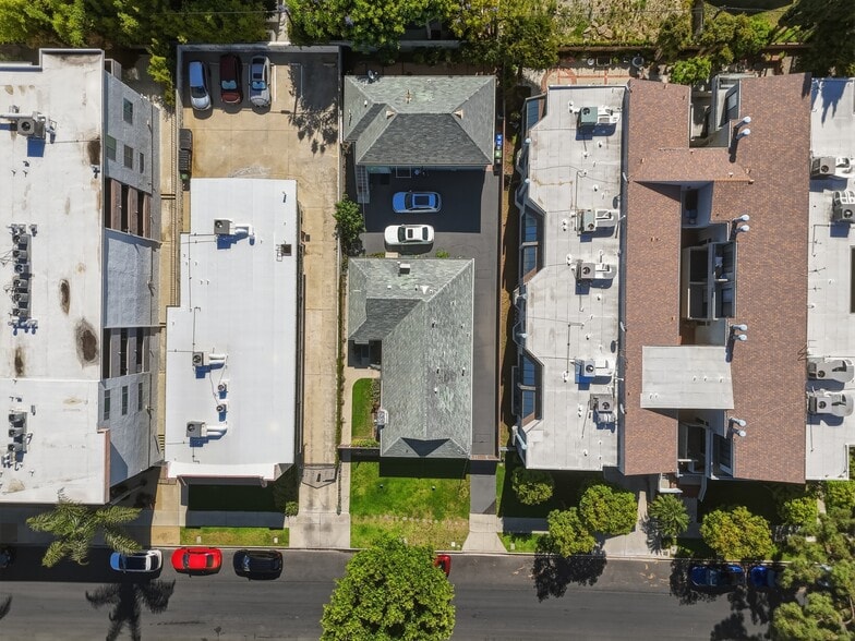 More Photos Of 5236 Bellingham Ave, Valley Village Apartments For Sale
