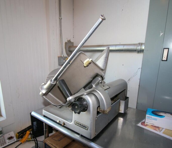 More Photos Of 100 W 4th St, Hobart Restaurant For Sale