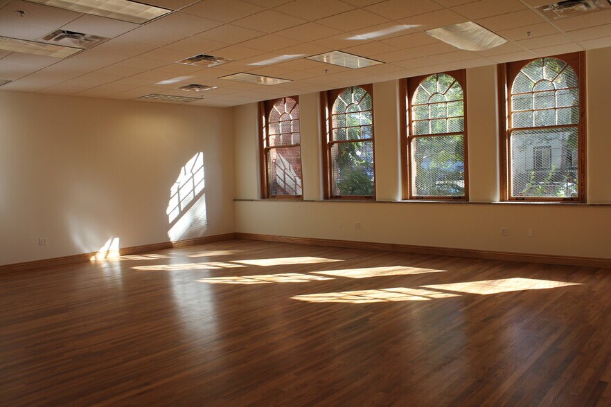 More Photos Of 1115 Acoma St, Denver Office For Lease