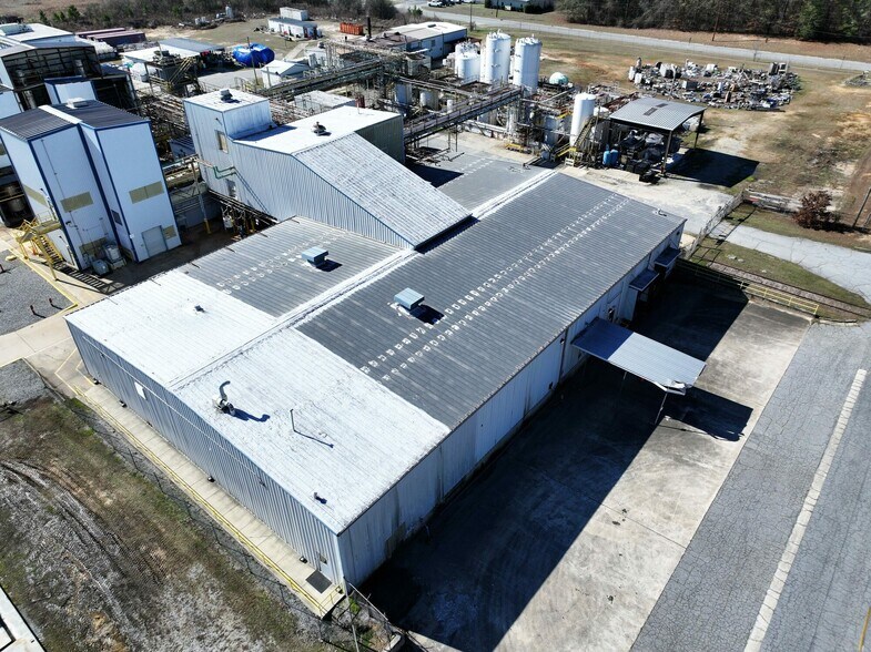 More Photos Of 6906 Dixie St, Columbus Industrial For Sale