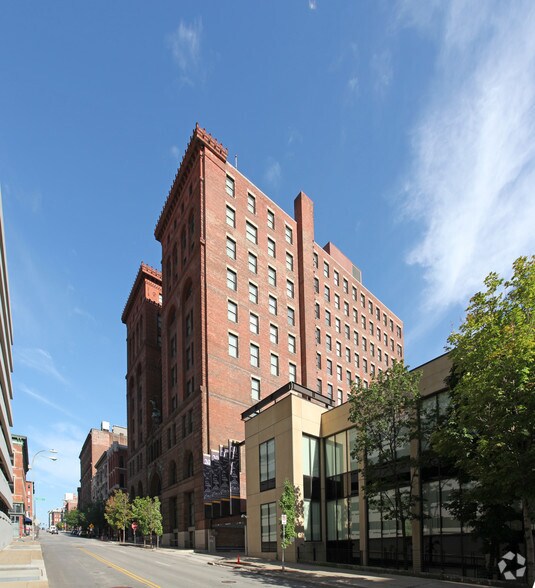 More Photos Of 20 W 9th St, Kansas City Office For Lease