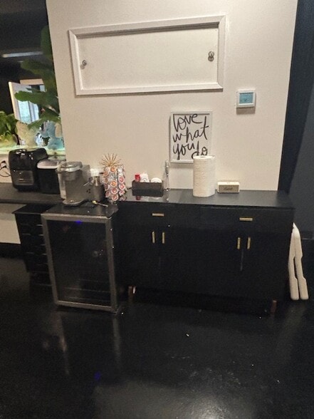 More Photos Of 6430 Tacoma Mall Blvd, Tacoma Storefront Retail Office For Lease