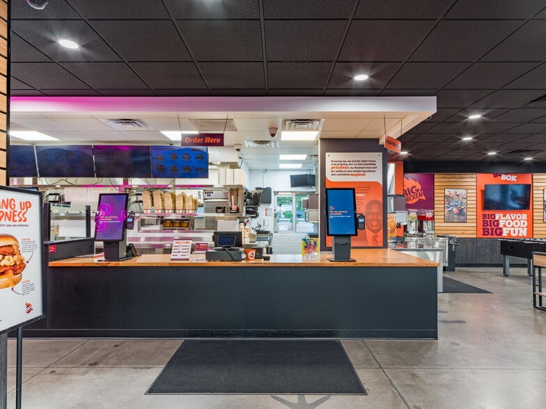 More Photos Of 9595 W Tropicana Ave, Las Vegas Restaurant For Lease