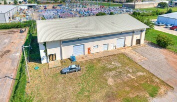 More Photos Of 2179 Industrial Blvd, Norman Industrial For Lease