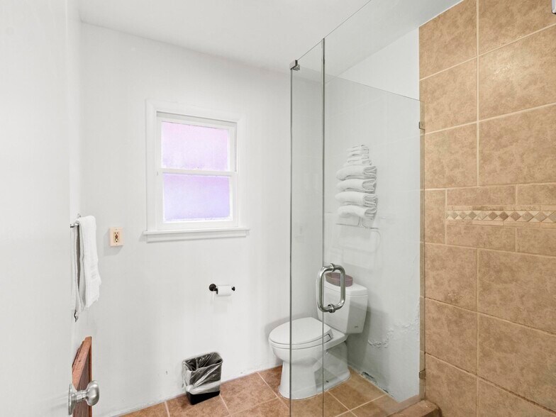 More Photos Of US 163 & San Juan River, Mexican Hat Hospitality For Sale