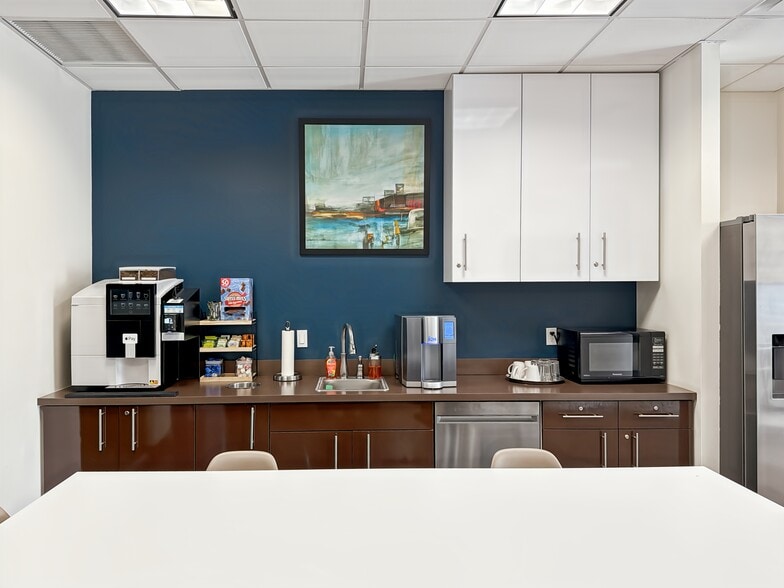 More Photos Of 173 Huguenot St, New Rochelle Coworking Space