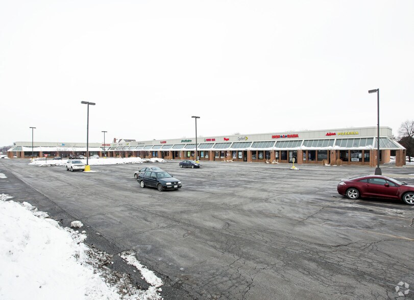 More Photos Of 357-369 W Army Trail Rd, Bloomingdale Unknown For Lease