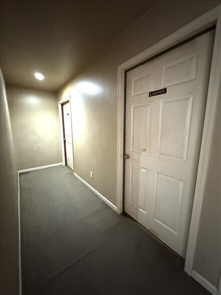 More Photos Of 205 N Macon St, Bevier Restaurant For Sale