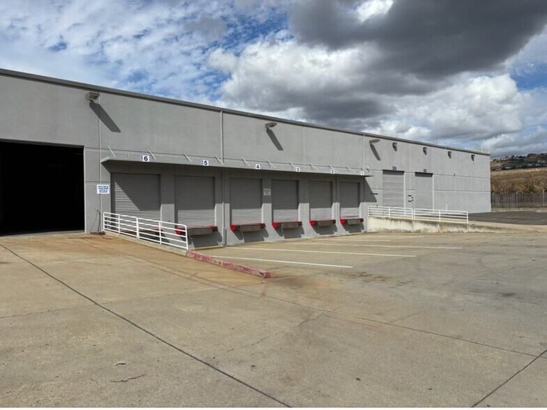 More Photos Of 30580 San Antonio St, Hayward Manufacturing For Lease