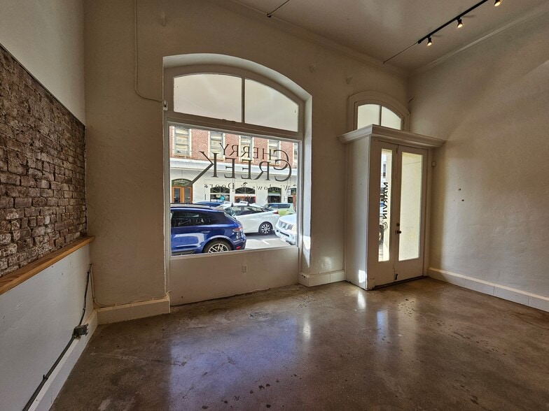 More Photos Of 1111 Nuuanu Ave, Honolulu Loft Creative Space For Lease