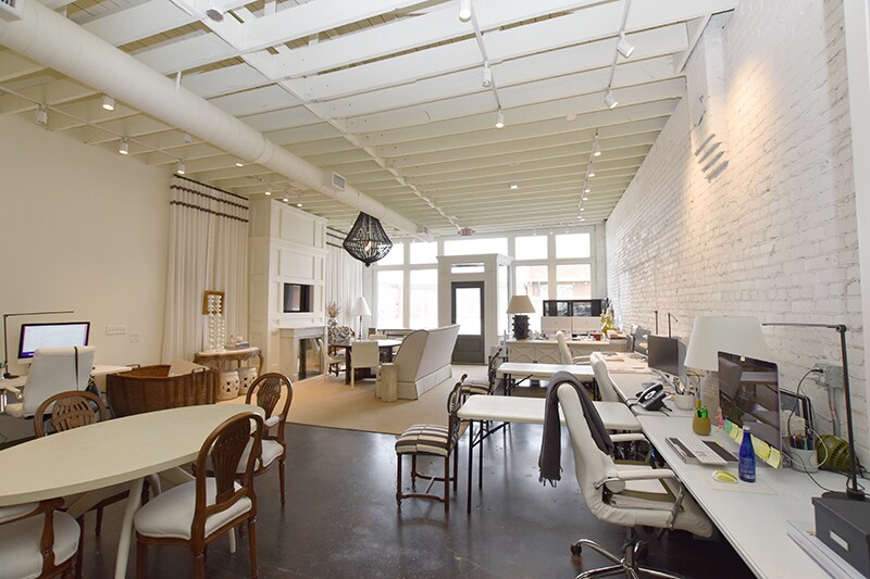 More Photos Of 1404-1408 McCallie Ave, Chattanooga Office Residential For Sale