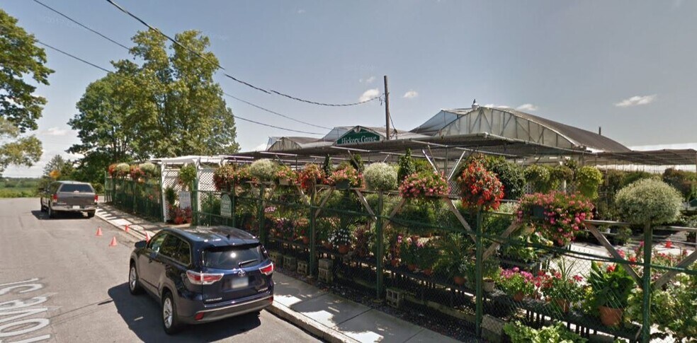 More Photos Of 809 Grove St, Catasauqua Storefront Retail Residential For Sale