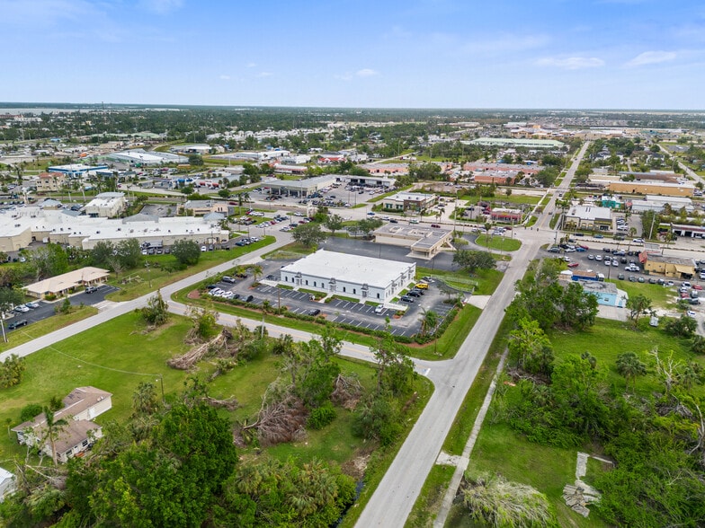 More Photos Of 150 W McKenzie St, Punta Gorda Medical For Lease