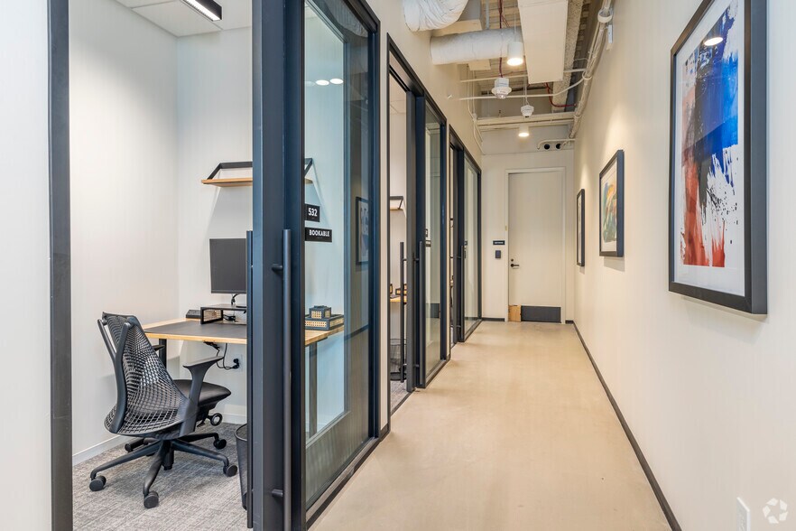 More Photos Of 201 E Washington St, Phoenix Office For Sale