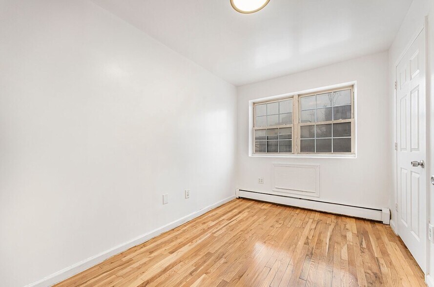 More Photos Of 1400 Prospect Ave, Bronx Apartments For Sale