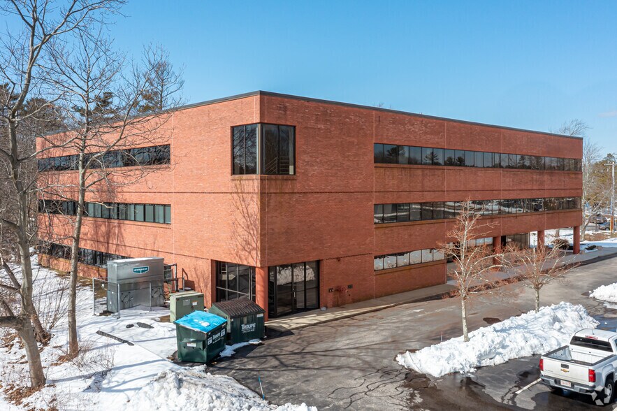 More Photos Of 1001 Hingham St, Rockland Office For Lease