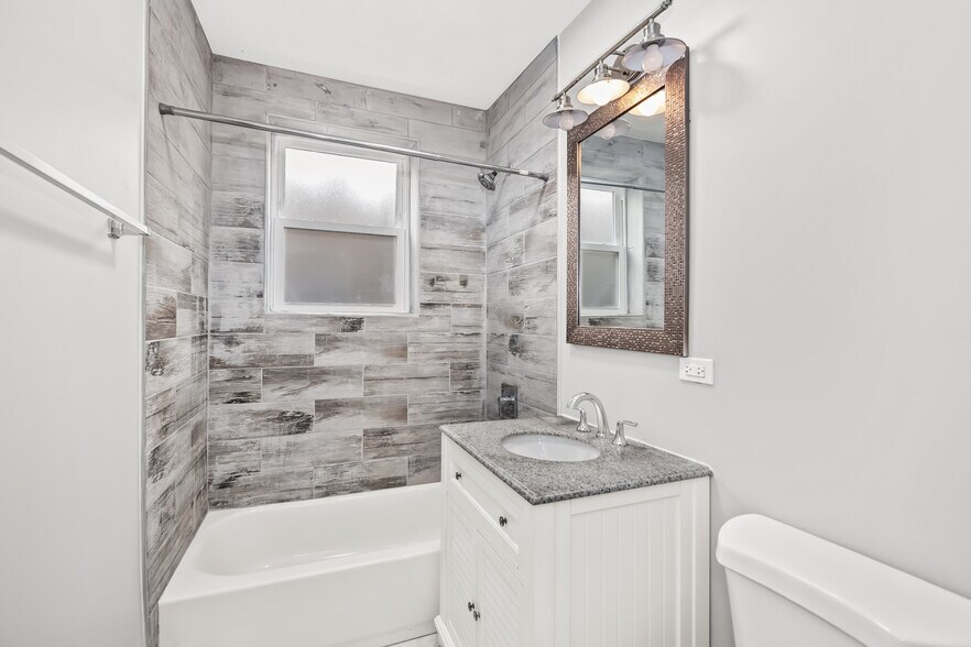 More Photos Of 2209 N Mango Ave, Chicago Apartments For Sale