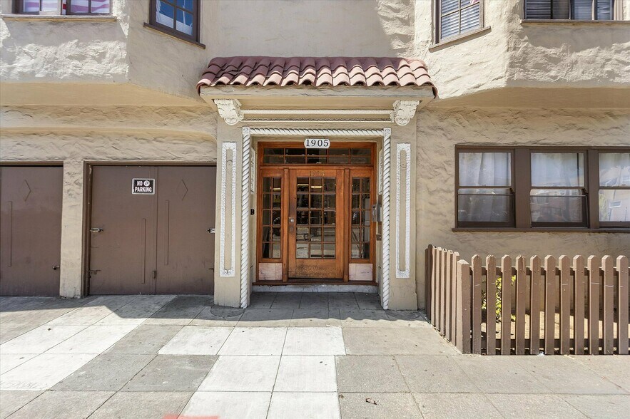More Photos Of 1905 Foothill Blvd, Oakland Apartments For Sale