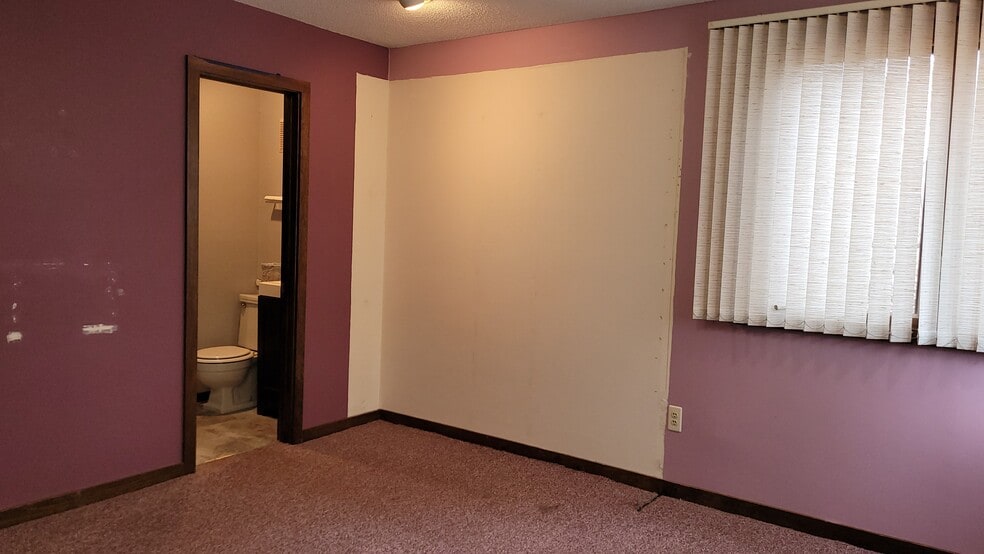 More Photos Of 365 Storrs Rd, Mansfield Center Healthcare For Sale