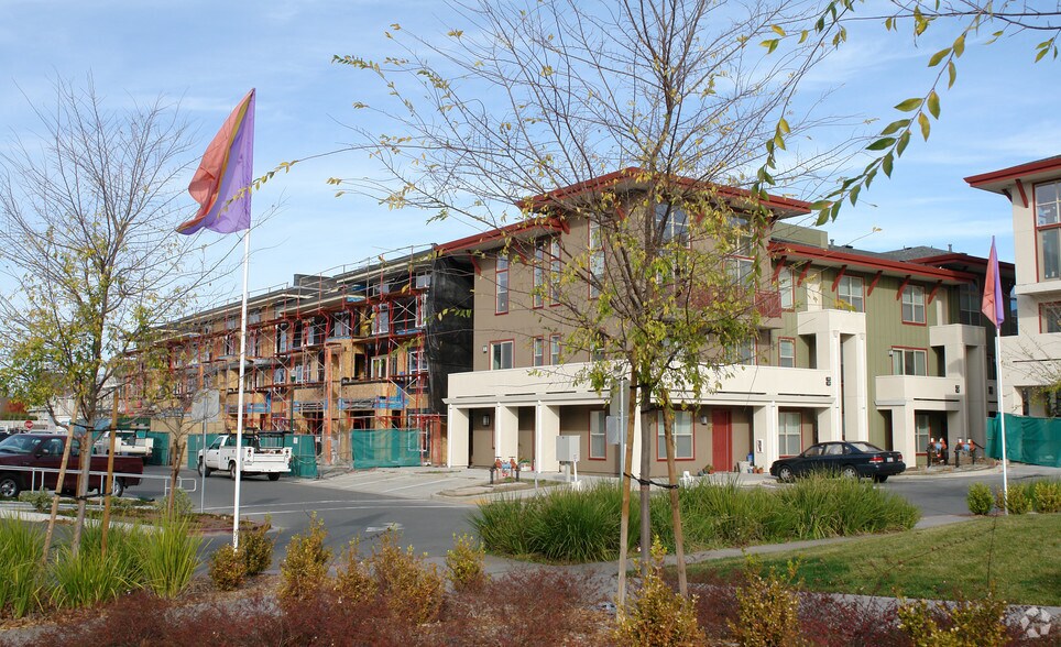 More Photos Of 965 Doubles Dr, Santa Rosa Apartments For Lease