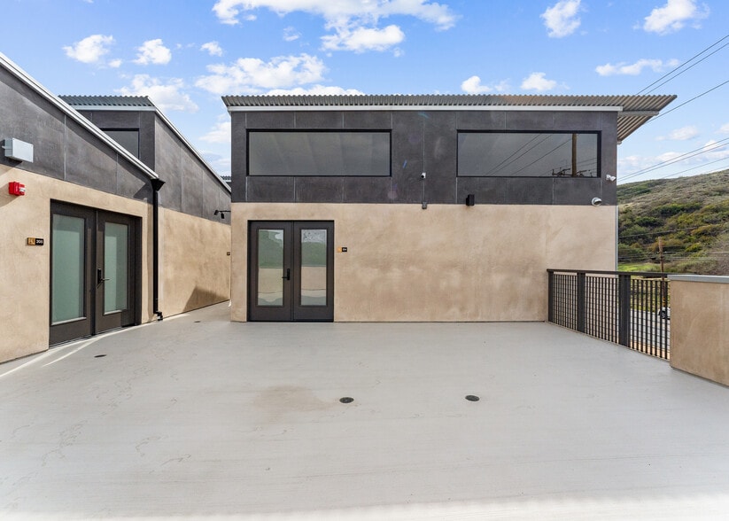 More Photos Of 20412 Laguna Canyon Rd, Laguna Beach Apartments For Sale