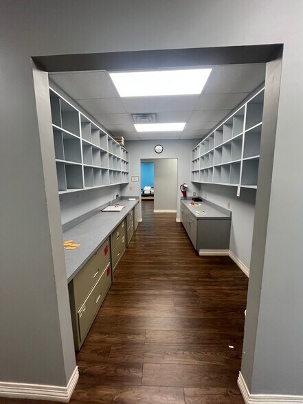 More Photos Of 7500 Appling Center Dr, Memphis Warehouse For Sale