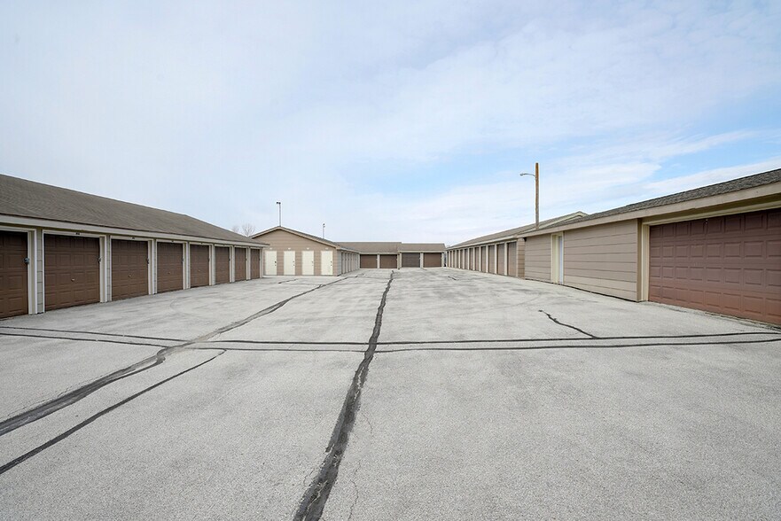 More Photos Of 600 Interstate Pky, Waukee Self Storage For Sale