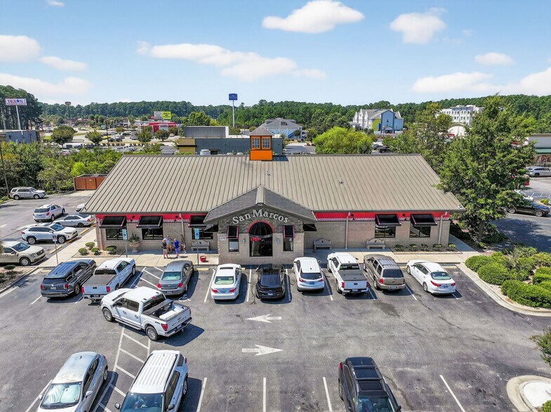 More Photos Of 275 N Equity Dr, Smithfield Restaurant For Sale