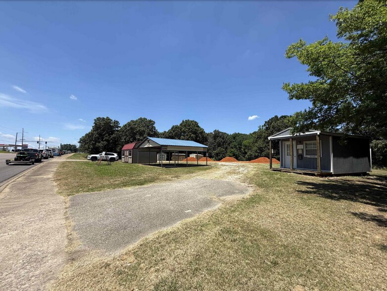 More Photos Of 1810 & 1812 Linwood Drive, Paragould Land For Sale