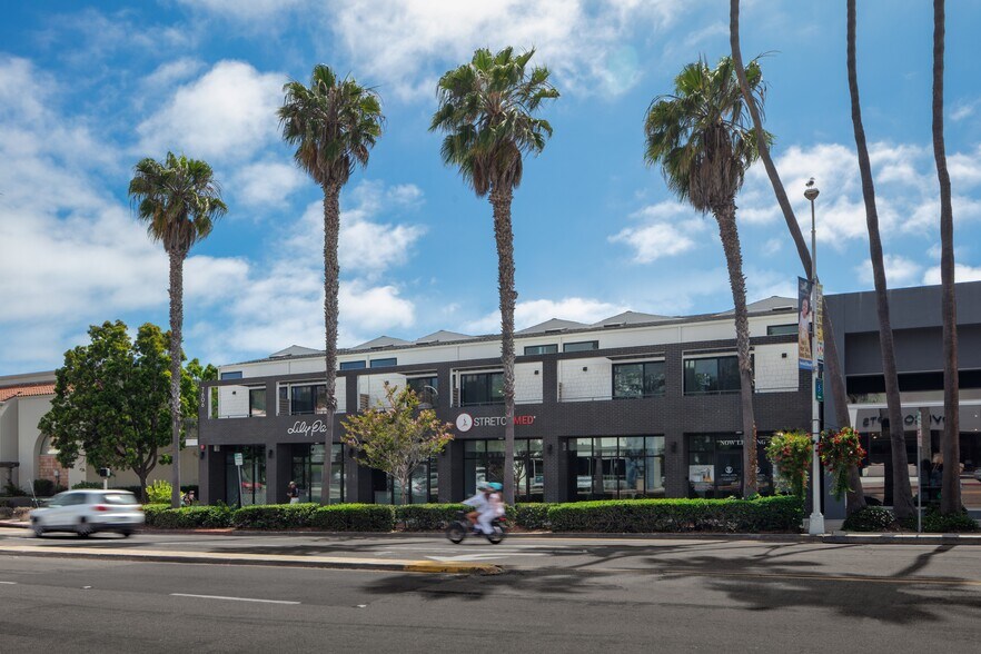 More Photos Of 7606 Girard Ave, La Jolla Apartments For Lease