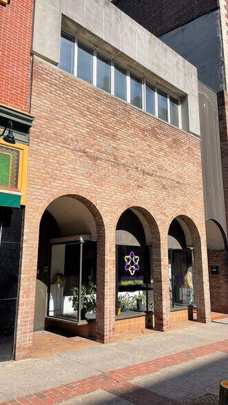 More Photos Of 927 W Hamilton St, Allentown Storefront Retail Office For Sale