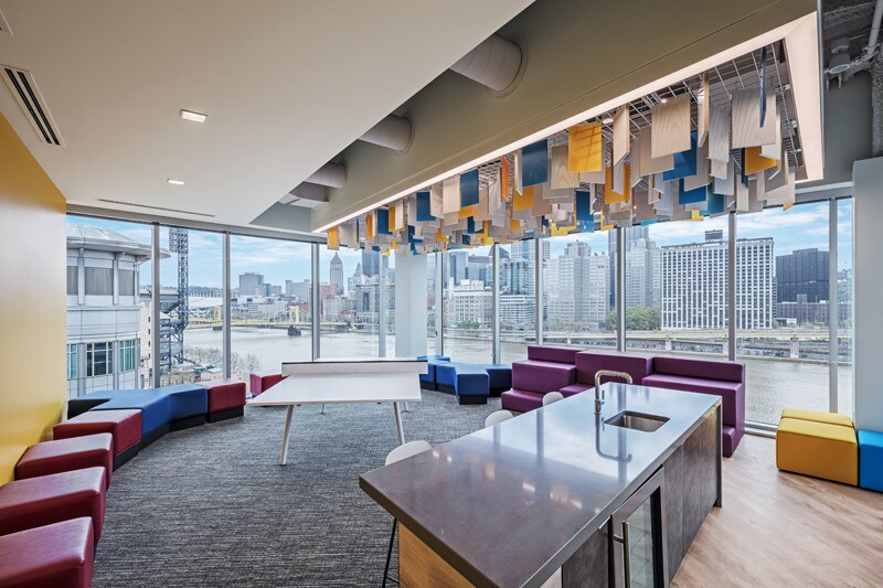 More Photos Of 271 N Shore Dr, Pittsburgh Office For Lease