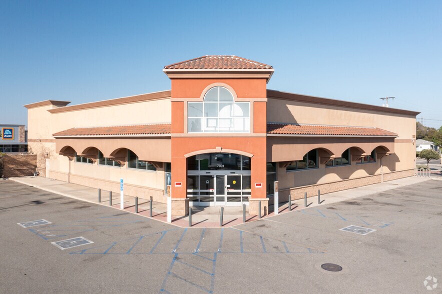 More Photos Of 7001 Westminster Blvd, Westminster Drugstore For Lease