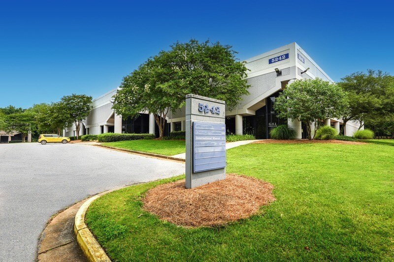 More Photos Of 5242 Royal Woods Pky, Tucker Unknown For Lease