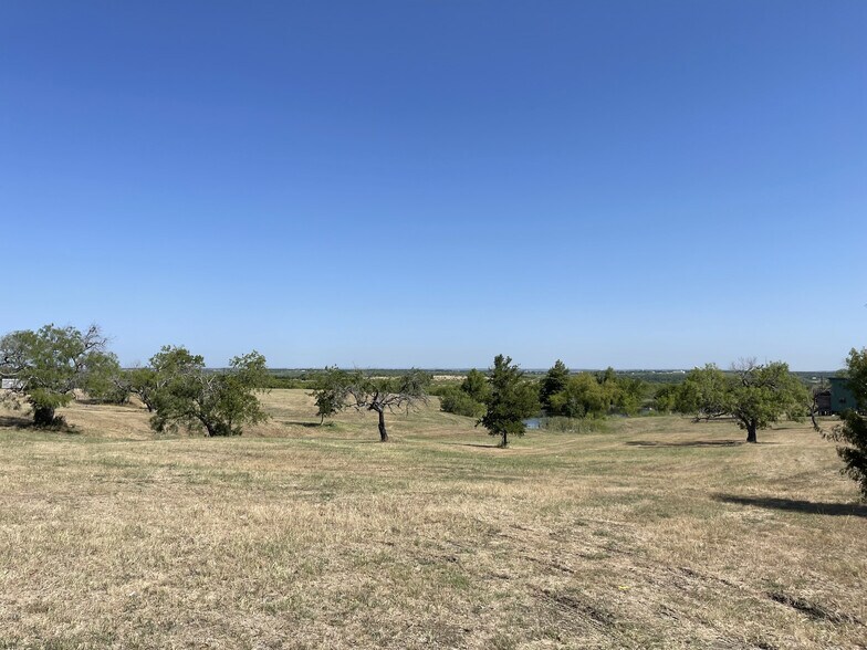 More Photos Of 6909 Wolf Lane, Del Valle Land For Sale