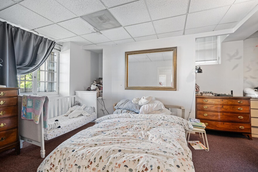 More Photos Of , Portland Multifamily For Sale