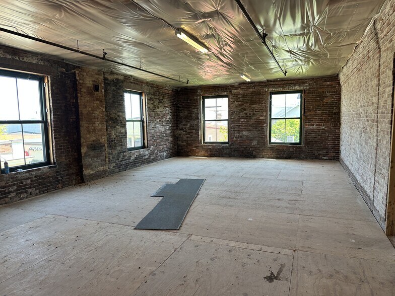 More Photos Of 300 Main St, Rockland Bank For Sale