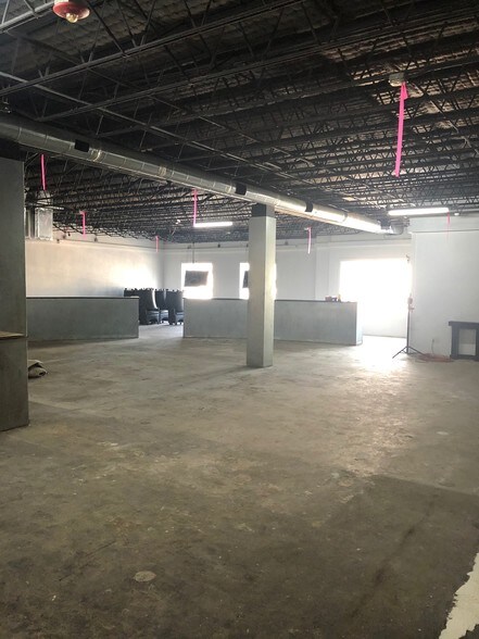 More Photos Of 546 Seabreeze Blvd, Daytona Beach Bar For Lease
