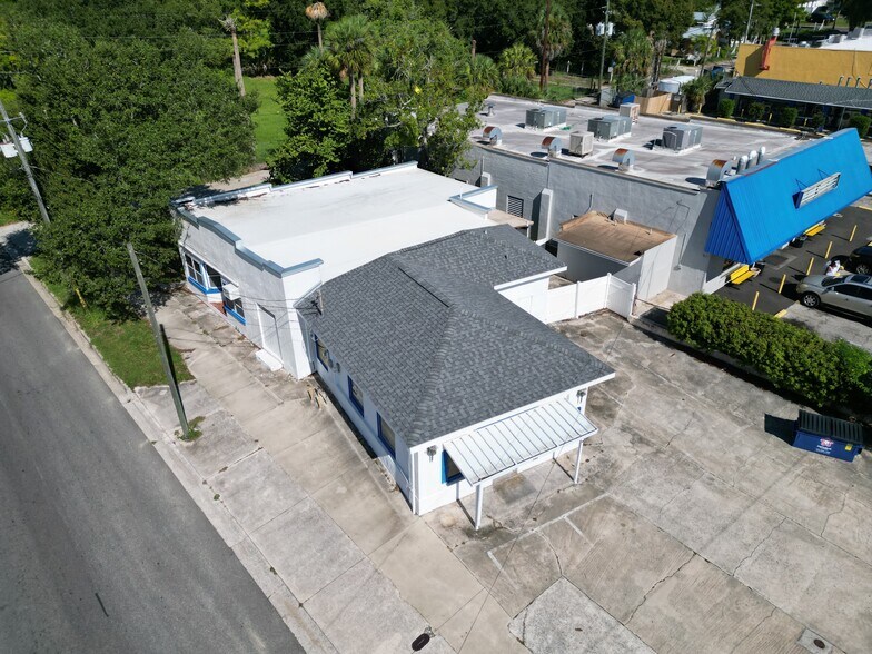 More Photos Of 240 S 1st St, Lake Wales Office For Sale