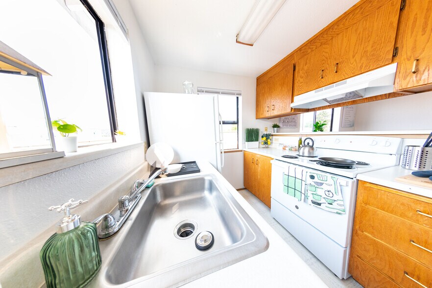 More Photos Of 3601 I St NE, Auburn Apartments For Sale