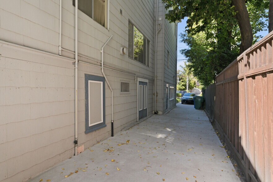 More Photos Of 1718 Alameda Ave, Alameda Multifamily For Sale