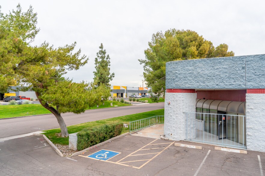 More Photos Of 1445 W 12th Pl, Tempe Light Distribution For Lease