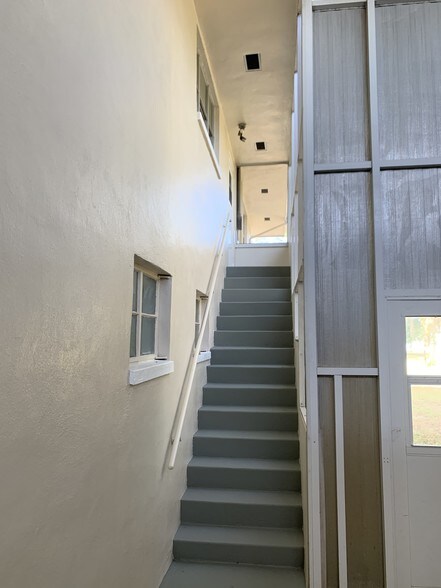 More Photos Of 10405 US Highway 27 S, Sebring Freestanding For Sale