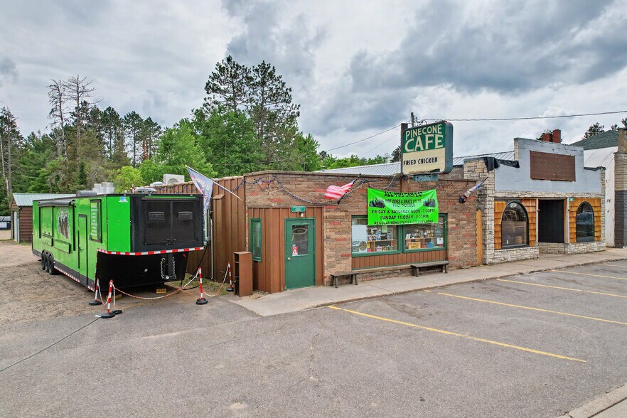 More Photos Of 4187 Highway B, Land O Lakes Restaurant For Sale