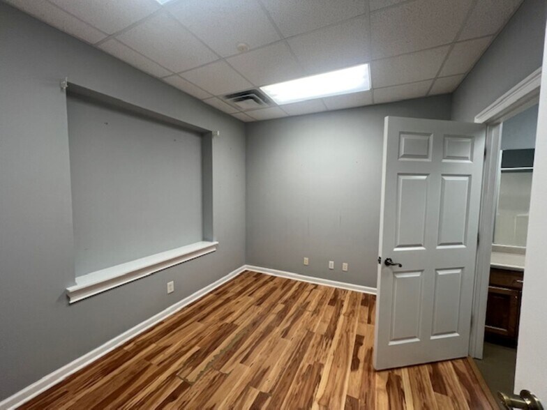 More Photos Of 1737-1741 Watson Blvd, Warner Robins Storefront Retail Office For Lease