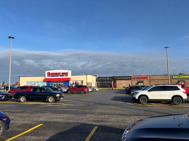 Primary Photo Of 76 Starrs Rd, Yarmouth Storefront For Lease